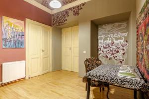 Φωτογραφία από το άλμπουμ του El Gallereli στην Τιφλίδα +4 φωτογραφίες