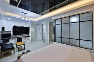 Televisyen dan/atau pusat hiburan di G&G Hotel