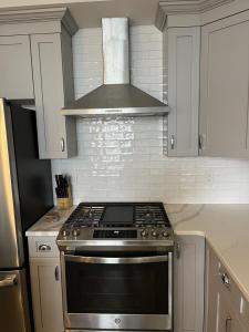 Gallery image of Tastefully Decorated Condo in Ship Bottom