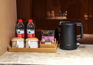 Kemudahan buat kopi dan teh di Maison New Century Tongxiang