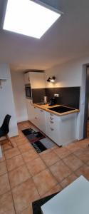 Köök või kööginurk majutusasutuses Bergzeit