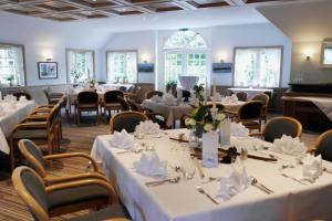 Restaurace v ubytování Hotel Blauer Fasan