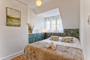 Afbeelding uit fotogalerij van La Casa Mathilda Elegant & soothing cocoon in Falaise