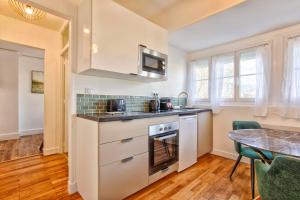 Afbeelding uit fotogalerij van La Casa Mathilda Elegant & soothing cocoon in Falaise
