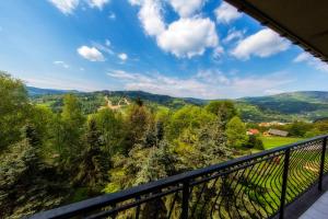 O vedere generală la munți sau o vedere la munte luată de la acest hotel