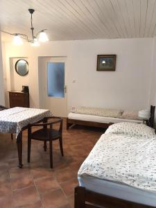 Postel nebo postele na pokoji v ubytování Chalupa Bechyně Zářečí