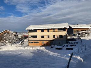 Ferienwohnung Grunholz during the winter