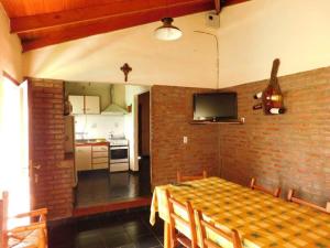 Nhà bếp/bếp nhỏ tại Dúplex PIRULO