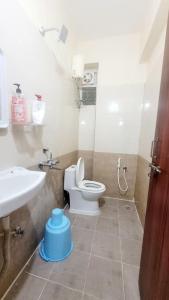 Kylpyhuone majoituspaikassa Verizon stays-2BHK @Bachupally