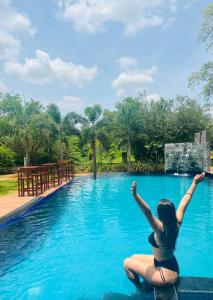 Kolam renang di atau dekat dengan White Land City Hotel