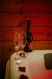 Zdjęcie z galerii obiektu Casa Gauda — Jacuzzi, relaxation & serenity w mieście Falaise