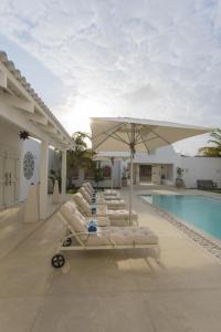 Piscina di Villa Santorini o nelle vicinanze