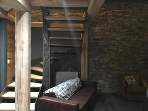 Zdjęcie z galerii obiektu appartement cosy style montagne avec jardin w mieście La Maure