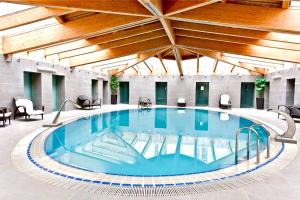 Bazén v ubytování Curia Palace Hotel & Spa nebo v jeho okolí