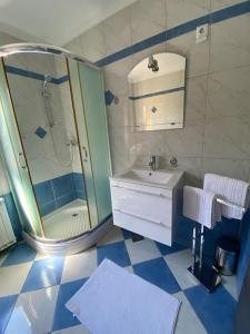 Koupelna v ubytování Apartma na vinski kmetiji