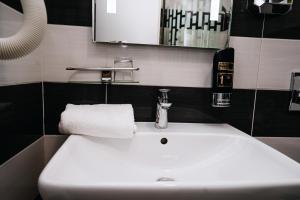 Bilik mandi di Union Hotel Prague