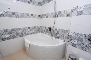 Bilik mandi di Union Hotel Prague