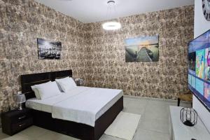 Легло или легла в стая в R N D jumeirah 1 bedroom