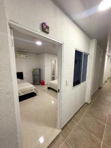 Foto sihtkohas Providencia asuva majutusasutuse Posada Three Cay Suites galeriist