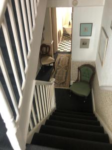Imagen de la galería de Lovely room in period townhouse, en Winchester