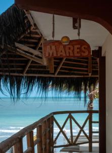 a view of the beach from a marias restaurant at PREÁ ON BEACH in Cruz