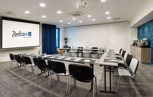 Viðskiptasvæði og/eða fundarherbergi á Radisson Blu Hotel, Hasselt