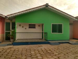 Fotografie z fotogalerie ubytování Casa em Condominio Ocean Bllue 1 com tres quartos v destinaci Salinópolis