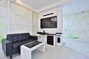 Televisyen dan/atau pusat hiburan di G&G Hotel