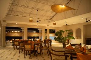 Restaurace v ubytování Neevana Hotel Hikkaduwa