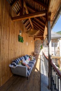 Balkón nebo terasa v ubytování A Nouste chambres d'hotes et gite ONLY ADULTS