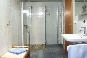 O baie la Ferienwohnung Alte Hütte