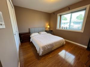 Postel nebo postele na pokoji v ubytování Comfortable Utopia B&B