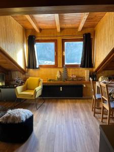 Istumisnurk majutusasutuses Mansarda delle Dolomiti nuovissimo appartamento