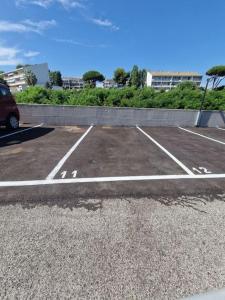 Foto sihtkohas Nettuno asuva majutusasutuse Terrazza a Nettuno e Chiesa Giubilare Santa Maria Goretti galeriist