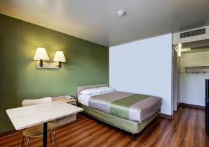 Motel 6-Midvale, UT - Salt Lake City South