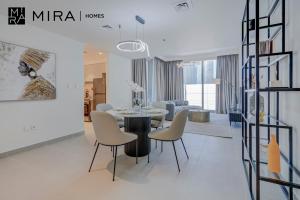Posezení v ubytování Mira Holiday Homes - Newly 1 bedroom in Downtown
