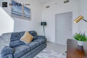 Posezení v ubytování Mira Holiday Homes - Newly 1 bedroom in Downtown