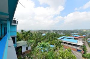 vista de uma cidade a partir de um edifício em Pramod Bhawan , Port Blair em Port Blair