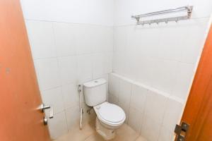 Billede fra billedgalleriet på Juragan Room i Pondokcabe Hilir