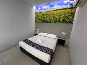Postel nebo postele na pokoji v ubytování Best View Hotel Puchong