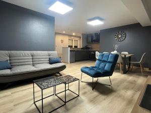 Kuchyň nebo kuchyňský kout v ubytování Charmant appartement Cosy porte de Colmar
