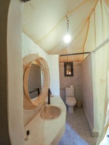 A bathroom at The Luxury ERG Safari Camp
