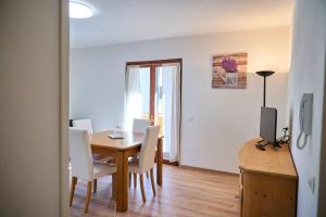 Fotografie z fotogalerie ubytování Appartamento a Caderzone Terme v destinaci Caderzone + 15 fotografií