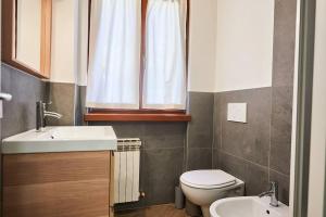 Koupelna v ubytování Appartamento a Caderzone Terme