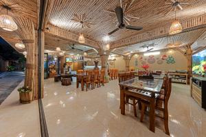 Restoranas ar kita vieta pavalgyti apgyvendinimo įstaigoje Tam Coc Friends Bungalow Ninh Bình