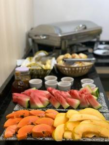 Makanan di atau berdekatan hotel