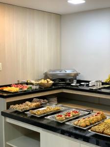 Makanan di atau berdekatan hotel