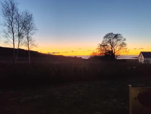 Loodusmaastik villa lähedal