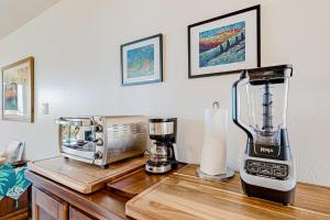 a kitchen counter with a blender and a toaster at Hale Li'ili'i at Keawakapu #201 in Wailea