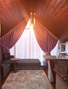 Χώρος καθιστικού στο Bu Bungalow Hotel